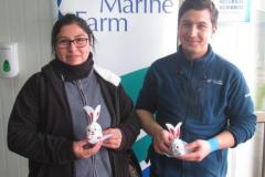 Conejito de Pascua visita nuestras Plantas
